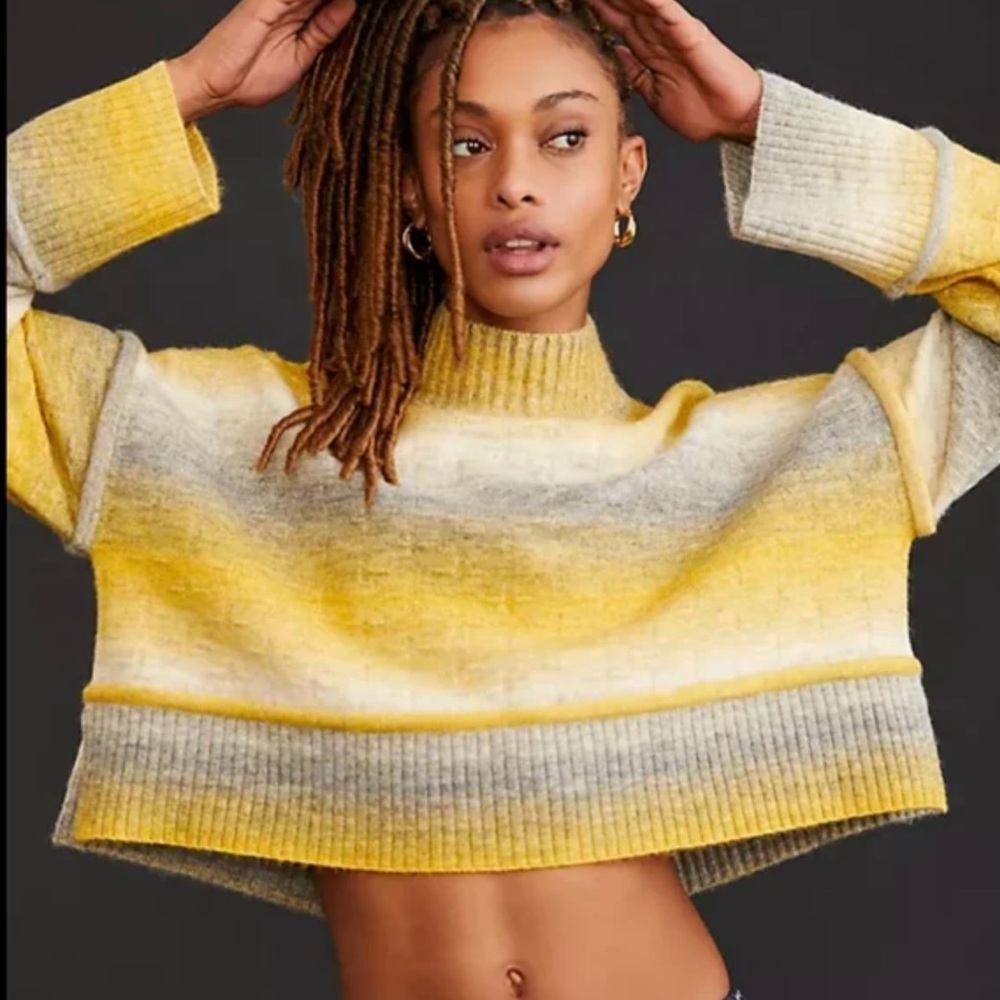 Pilcro by Anthropologie Cropped Mock Neck Sweater in Yellow & Gray Ombre Large